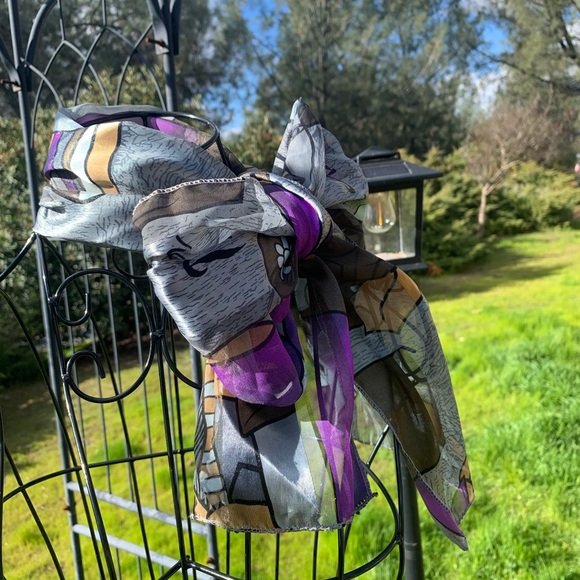 Picasso print silky long sheer scarf in shades of blue on black,HP25 - Picture 3 of 14